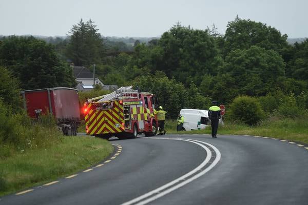 Mother and young daughter killed in crash in Co Mayo