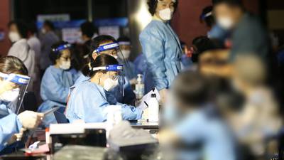 Coronavirus: South Korea closes most schools in Seoul after resurgence