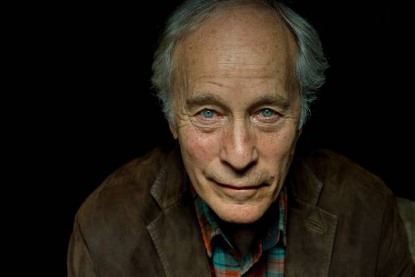 Richard Ford: It is difficult to say something smart about a stupid man