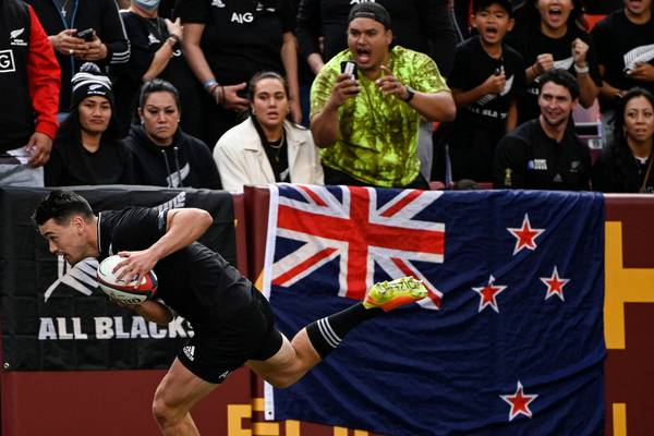 New Zealand run up a century of points against the United States