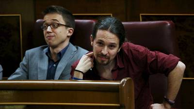 Podemos leaders under pressure over resignations