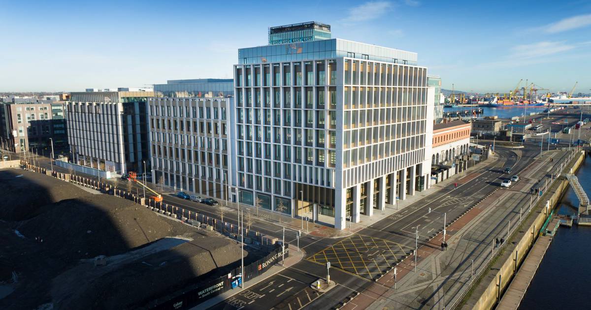 Bids on North Dock offices fall hopelessly short of €130m sought by receivers