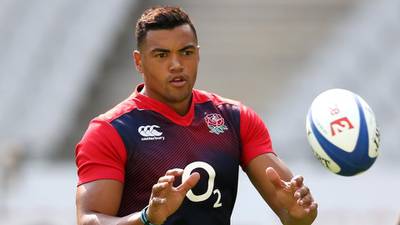 England urge Luther Burrell  to stake his claim for a central role