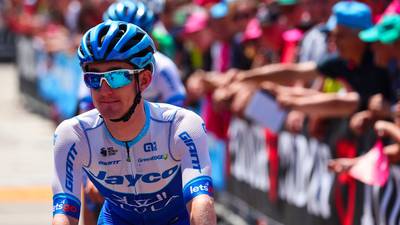 Eddie Dunbar loses time in Vuelta a España as Evenepoel wins stage