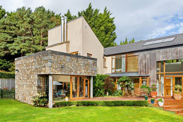 How do you like this apple house in Cabinteely for €1.35m?