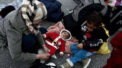 UNHCR scales back in Greece amid fears over EU refugee deal