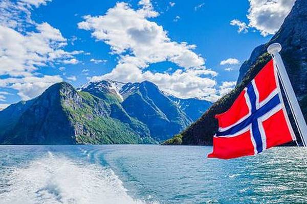 Norway overhauls its $990bn sovereign wealth fund