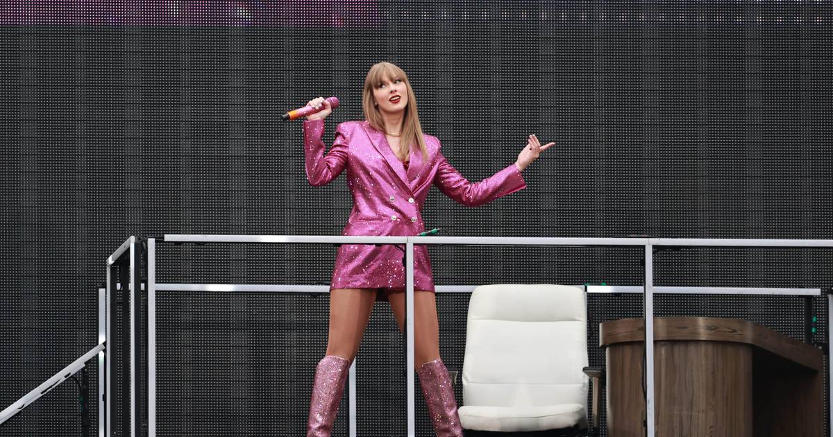 Taylor Swift opens to the Irish faithful: ‘Dublin… you guys are making me feel so good’