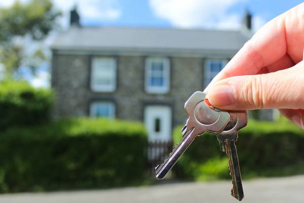 Moving home from abroad but will Irish lenders offer me a mortgage?