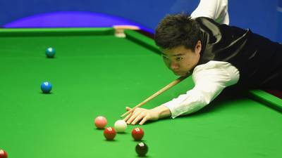 Ding Junhui makes quarter-finals with victory over John Higgins