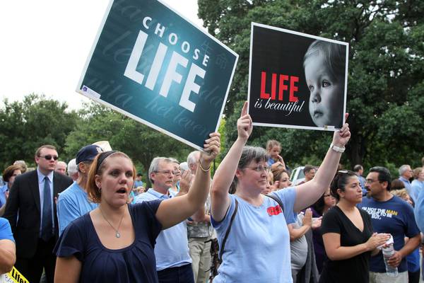 US citizens will enforce new abortion law in Texas