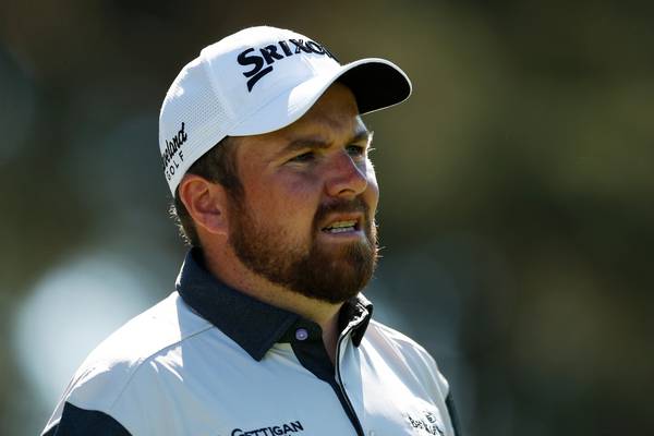 Shane Lowry and Paul Dunne cling on  at Wentworth