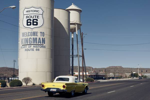 Pulse of America: Supporters on Route 66 happy to follow Trump down the road
