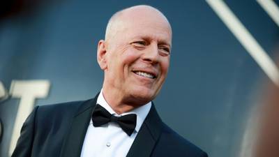 What is aphasia, the condition that prompted Bruce Willis to retire?