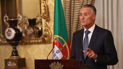Portugal president accepts new minority government amid uncertainty