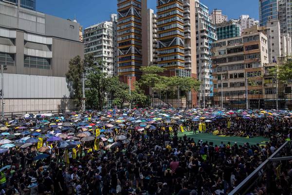 Hong Kong leader refuses to resign as strike causes travel chaos