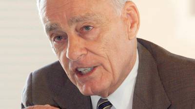 Vincent Bugliosi, who prosecuted Charles Manson, dies