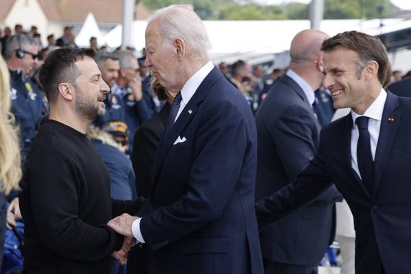 Biden urges west to continue supporting Ukraine on 80th anniversary of D-Day landings