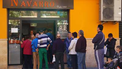 Spanish bakery chain slashes price of bread to 20 cents a loaf