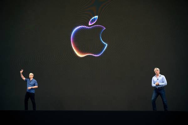 Apple enters the AI arms race with new operating system