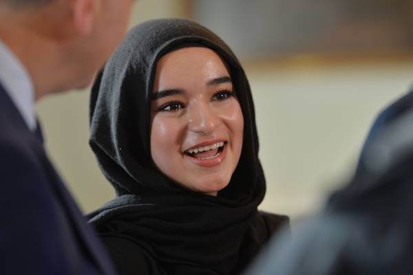 Syrian refugee student wins State scholarship