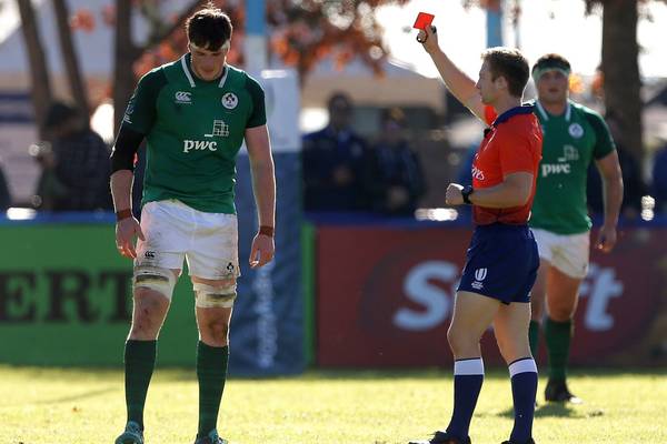 Ireland battle on after red card before running out of steam