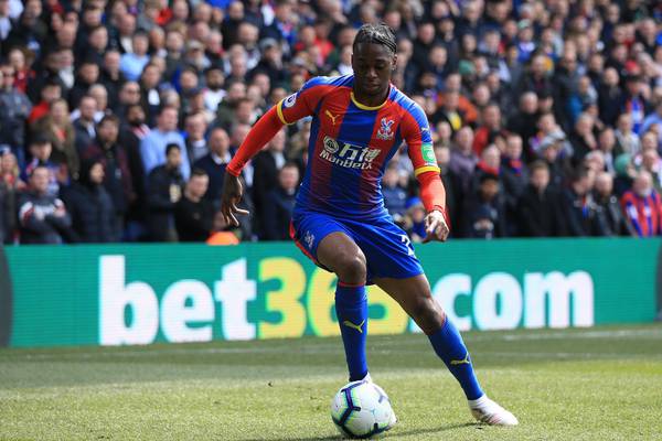 Aaron Wan-Bissaka set to complete move to Manchester United