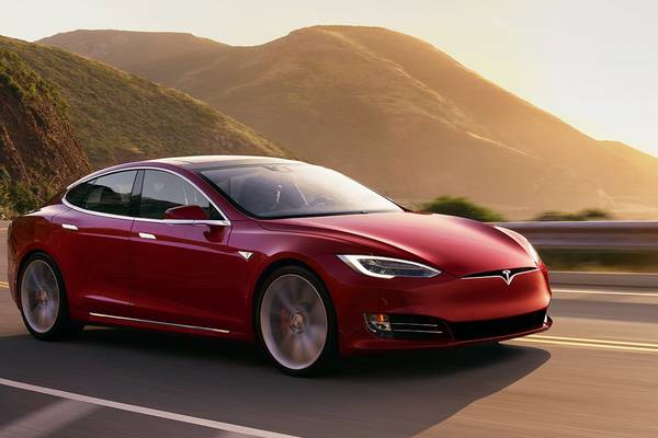 52: Tesla Model S – Flawed poster boy of luxury electric