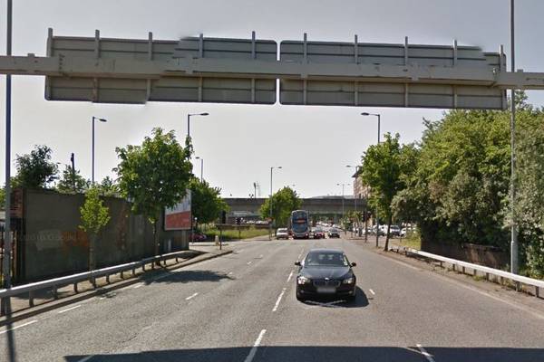 Teenager left with broken jaw after knuckleduster attack