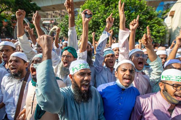 Seven dead after violence erupts at Hindu festival in Bangladesh
