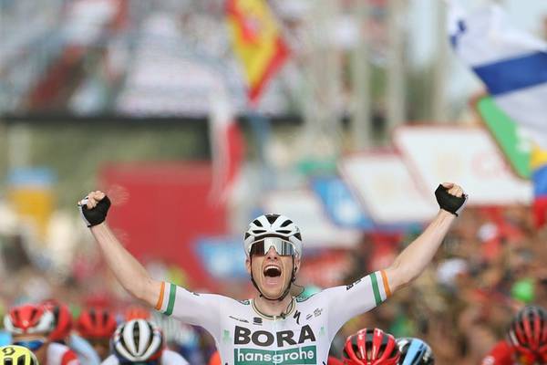 Sam Bennett romps to stage win at Vuelta as Roche keeps red jersey