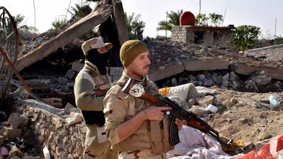 Iraqi troops battle to retake  Isis-held city of Ramadi