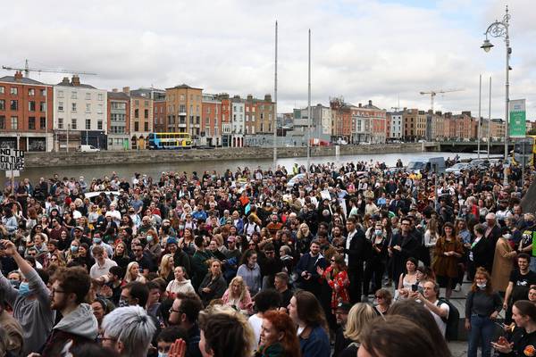 Una Mullally: Cobblestone protest’s potency a portent of what is to come
