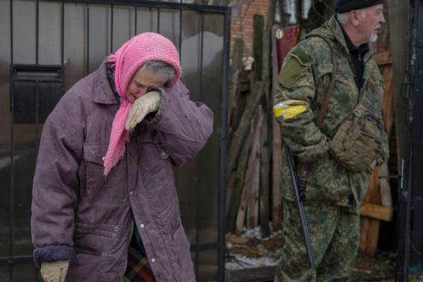UN condemns Russia as 900,000 people flee Ukraine