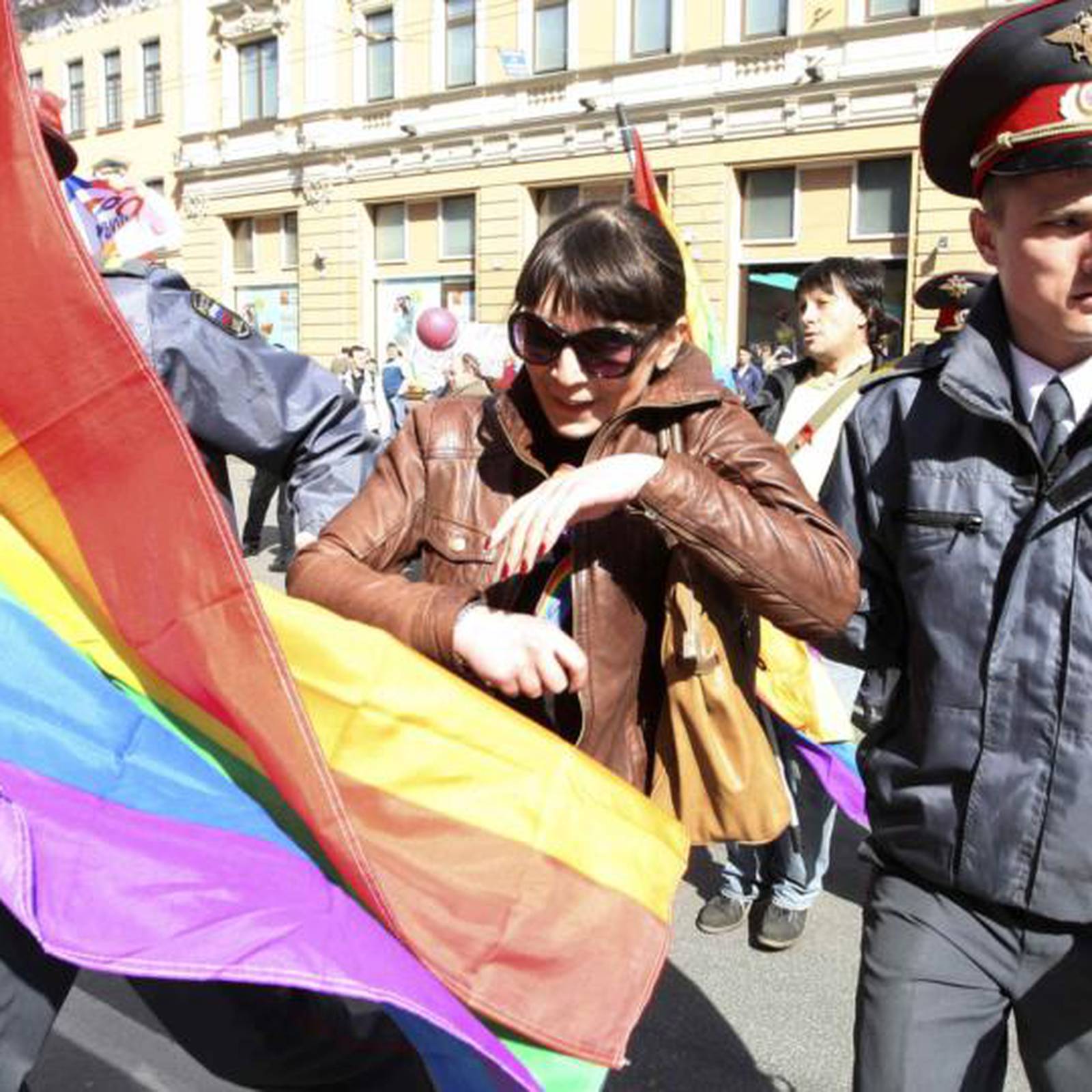 Dutch mixed messages on asylum trouble Russian gay community – The Irish  Times