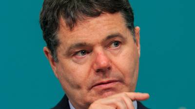 Donohoe calls on insurers to offer refunds