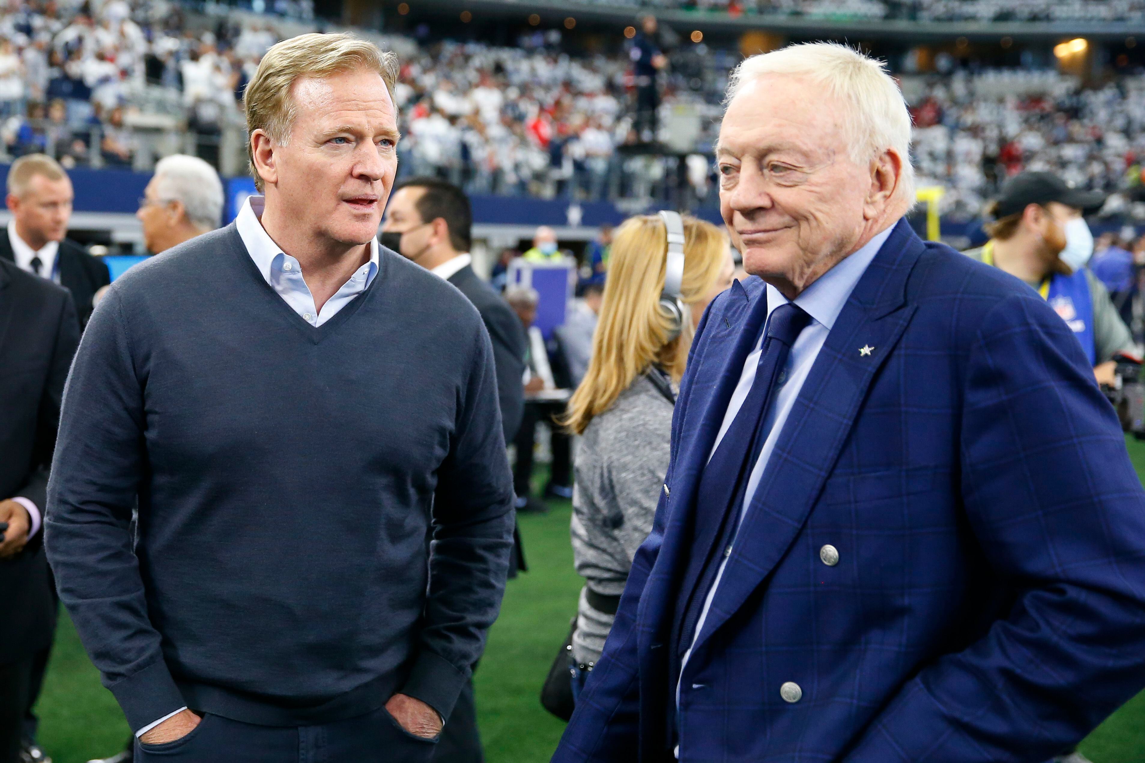 Cowboys retain title of NFL's most valuable team - Forbes