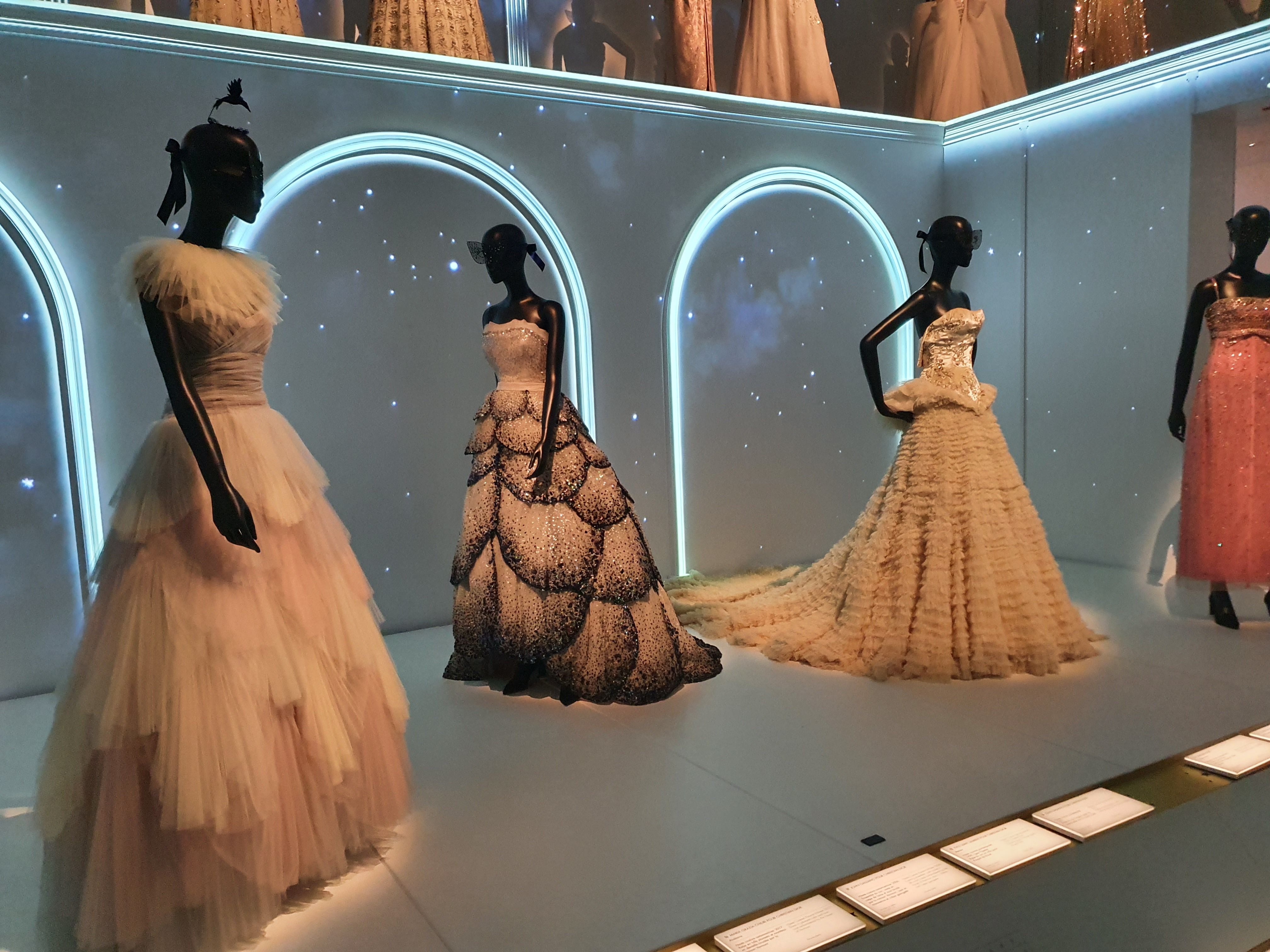 Fashion & Art: Le Galerie Dior, Interview