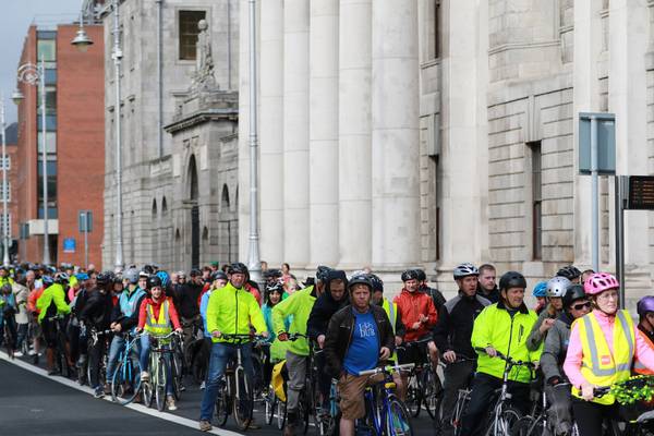 Over 350 cyclists treated for head injuries in Irish hospitals last year