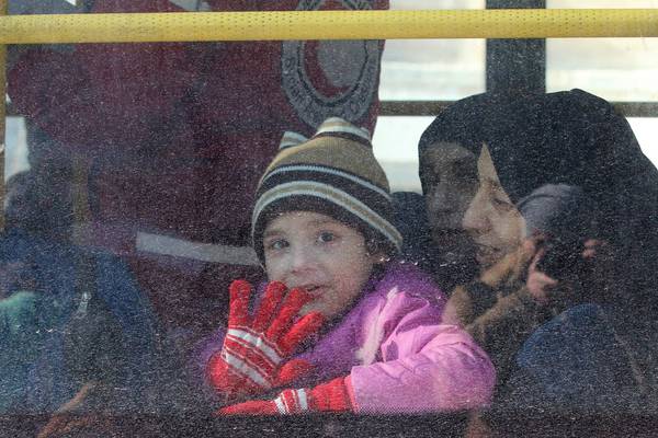 Thousands evacuated from rebel-held area in Aleppo