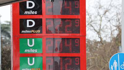 Cuts in excise must make ‘a difference at the pumps’, says Donohoe