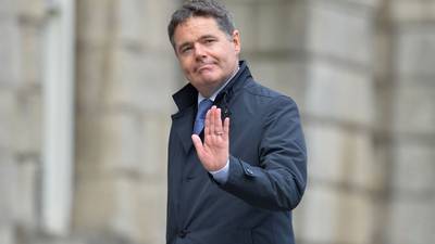 Donohoe insists ‘no cliff-edge’ cuts as Dáil approves extension of supports
