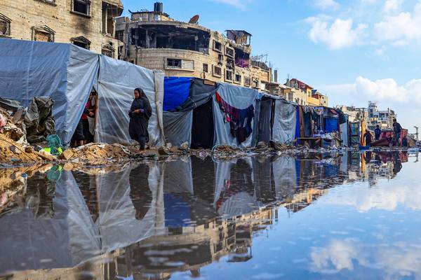 Israeli troops move towards centre of Gaza refugee camp ahead of Rafah ground operation