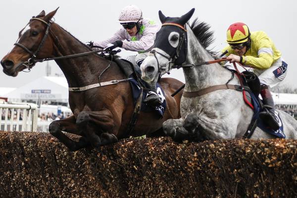Politologue pips Min to take JLT Melling Chase at Aintree