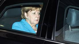 Merkel to meet allies in last attempt to avoid rupture