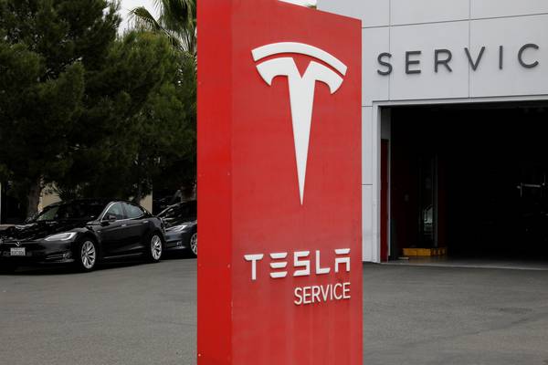 Elon Musk closes Tesla plant in California ... eventually