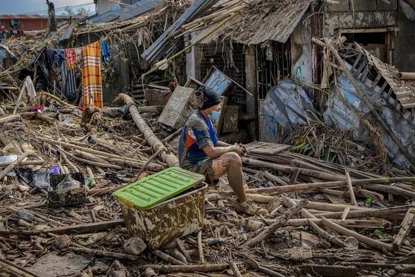Philippines’ tyhpoon deaths rise to 67 as worst floods in 45 years hit north