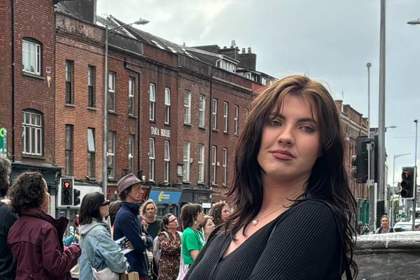 Natasha O’Brien says she is willing to meet with McEntee to discuss violence in Ireland