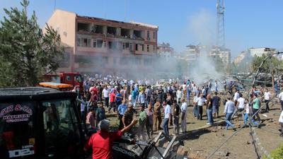 At least 10 killed in bombings in southeast Turkey