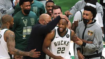 Khris Middleton’s 40 lifts Bucks to level NBA finals